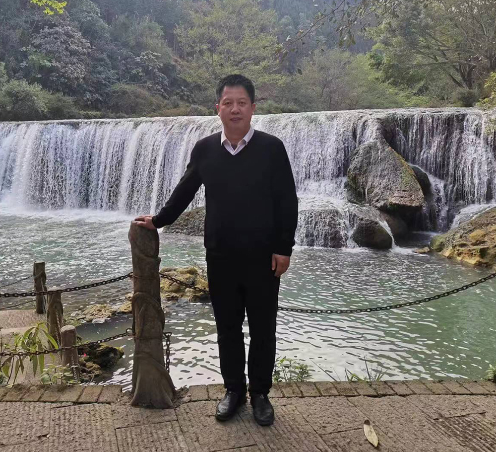 陳林(lín)波（設計四院負責人，高(gāo)級工程師(shī)）