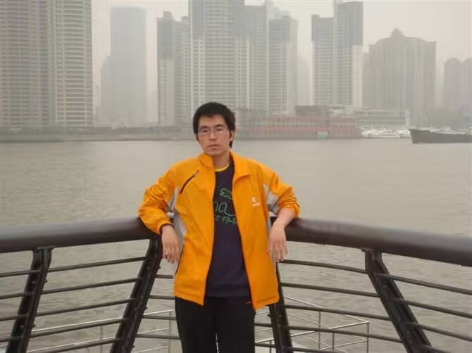 保昆紅(hóng)（結構設計師(shī)  國(guó)家(jiā)注冊一(yī)級結構師(shī)）